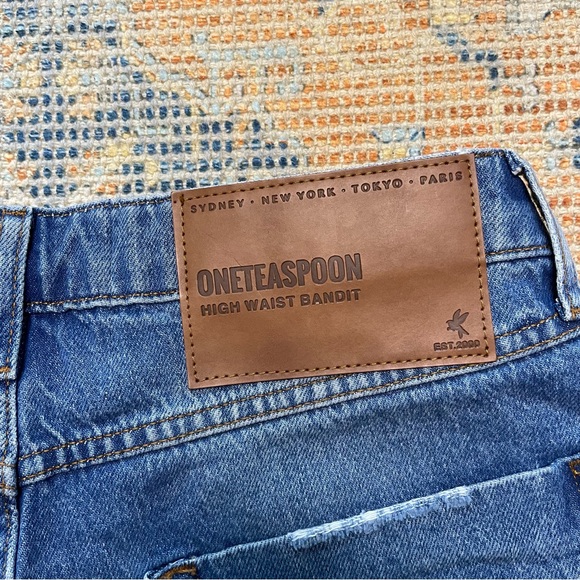 One Teaspoon High Rise Bandit Cuffed Jean Shorts Size 27 1.5in Inseam Booty - Picture 4 of 11